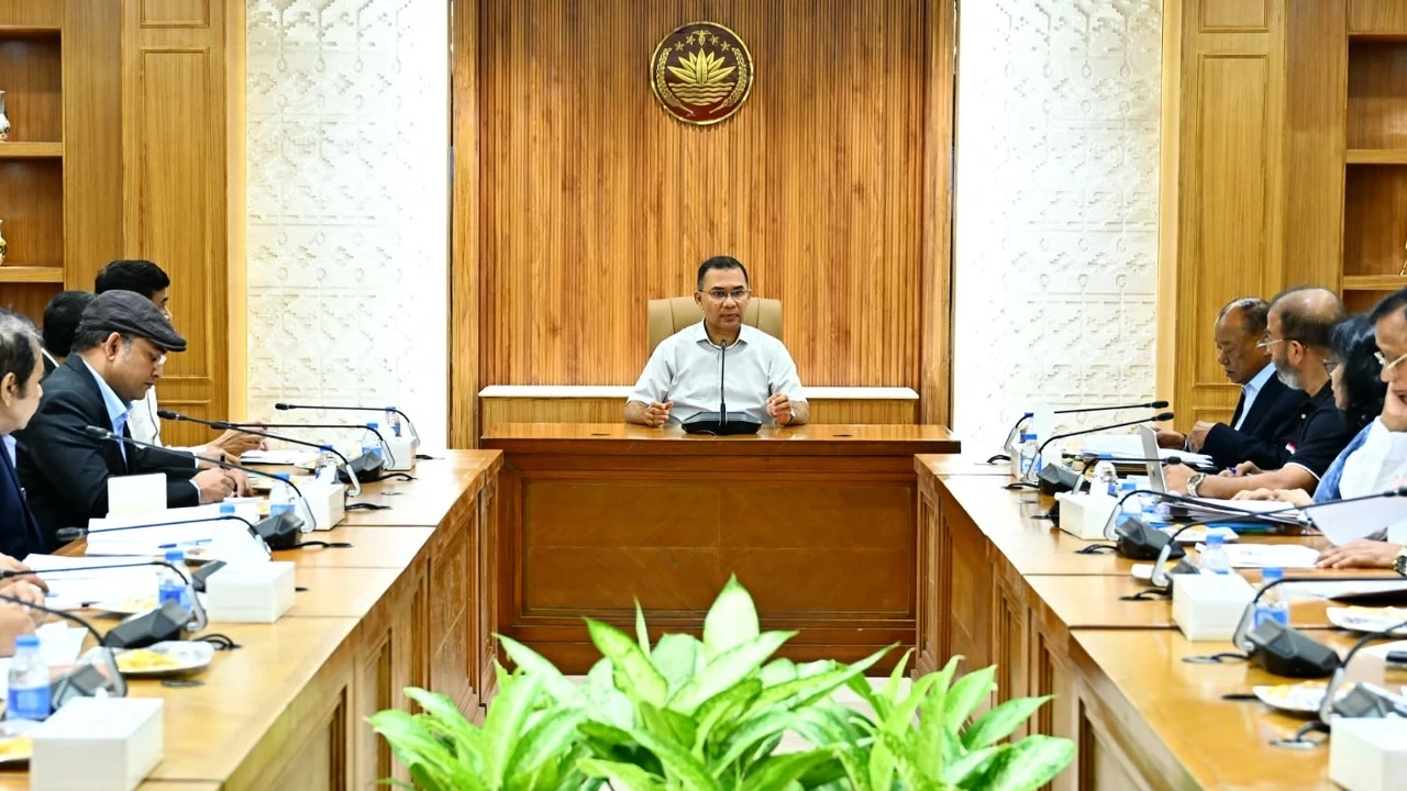 শব্দদূষণ কমাতে অতিরিক্ত হর্ন নিয়ন্ত্রণে কঠোর নির্দেশ প্রধানমন্ত্রীর