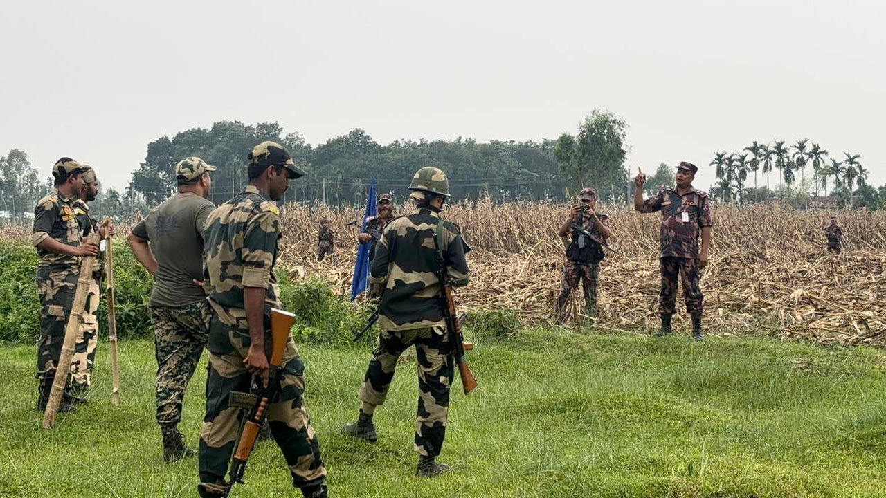 পাটগ্রাম সীমান্তে জিরো লাইনে খুঁটি স্থাপনের চেষ্টা, বিজিবির বাধায় পিছু হটল বিএসএফ