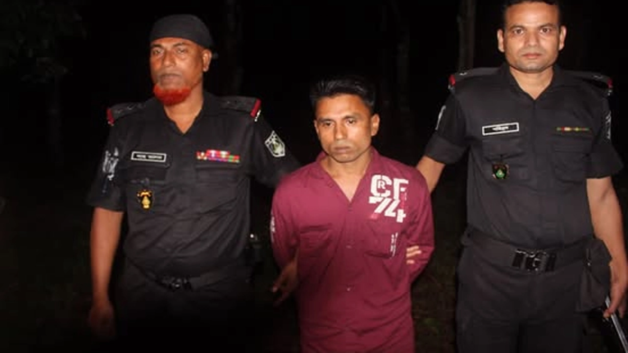 নড়াইলে হত্যা মামলার প্রধান আসামি রাজিব র‌্যাবের হাতে আটক