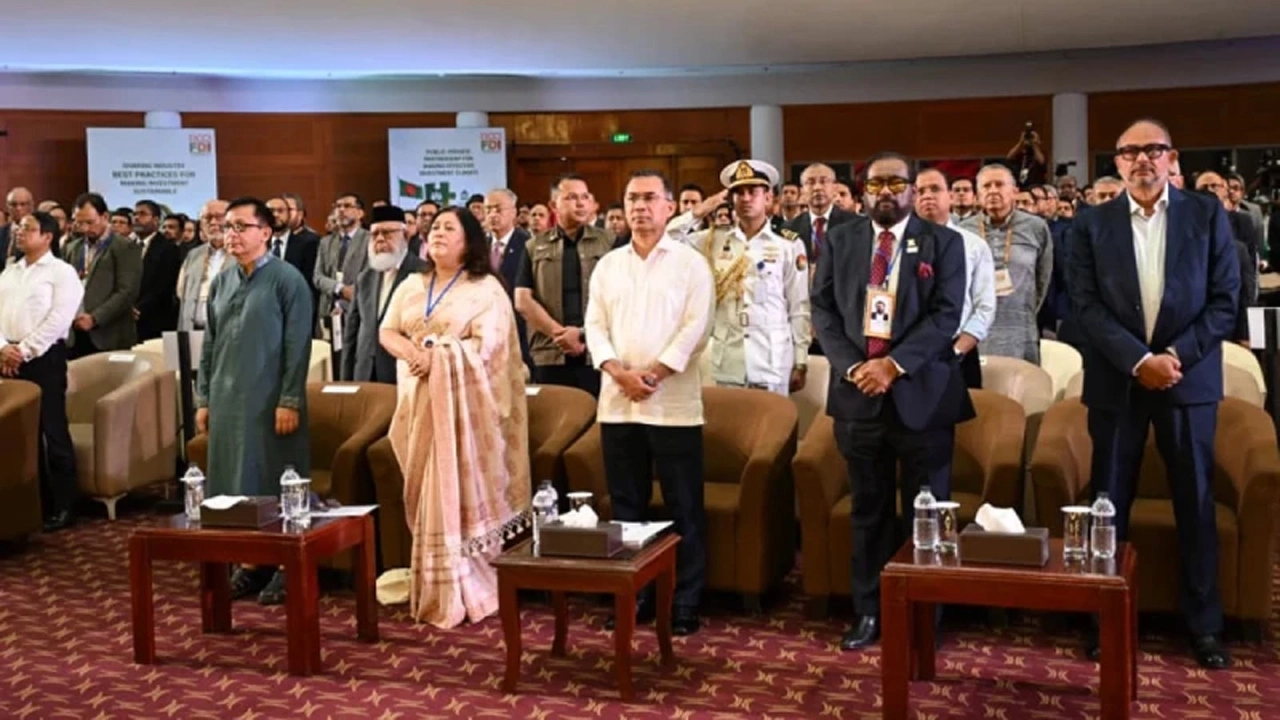 ফিকি এফডিআই কনফারেন্সে প্রধানমন্ত্রী তারেক রহমান।  ছবি: পিএমও