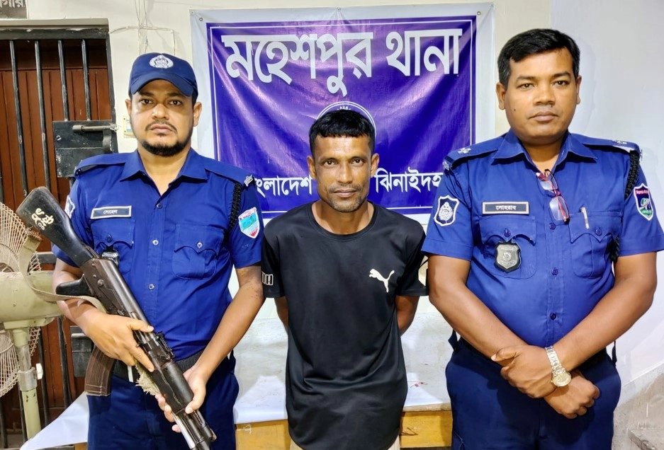 মহেশপুরে ফাঁকা বাড়িতে কিশোরীকে ধর্ষণের অভিযোগ, যুবক গ্রেপ্তার