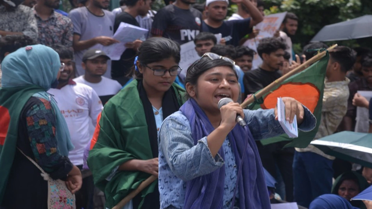 ছাত্র ফেডারেশনের কেন্দ্রীয় কমিটির সদস্য হলেন যশোরের অনন্যা