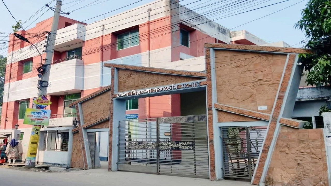 যশোরে উদীচীর ‘শ্রাবণ সন্ধ্যা ১৪৩৩’ উদযাপন