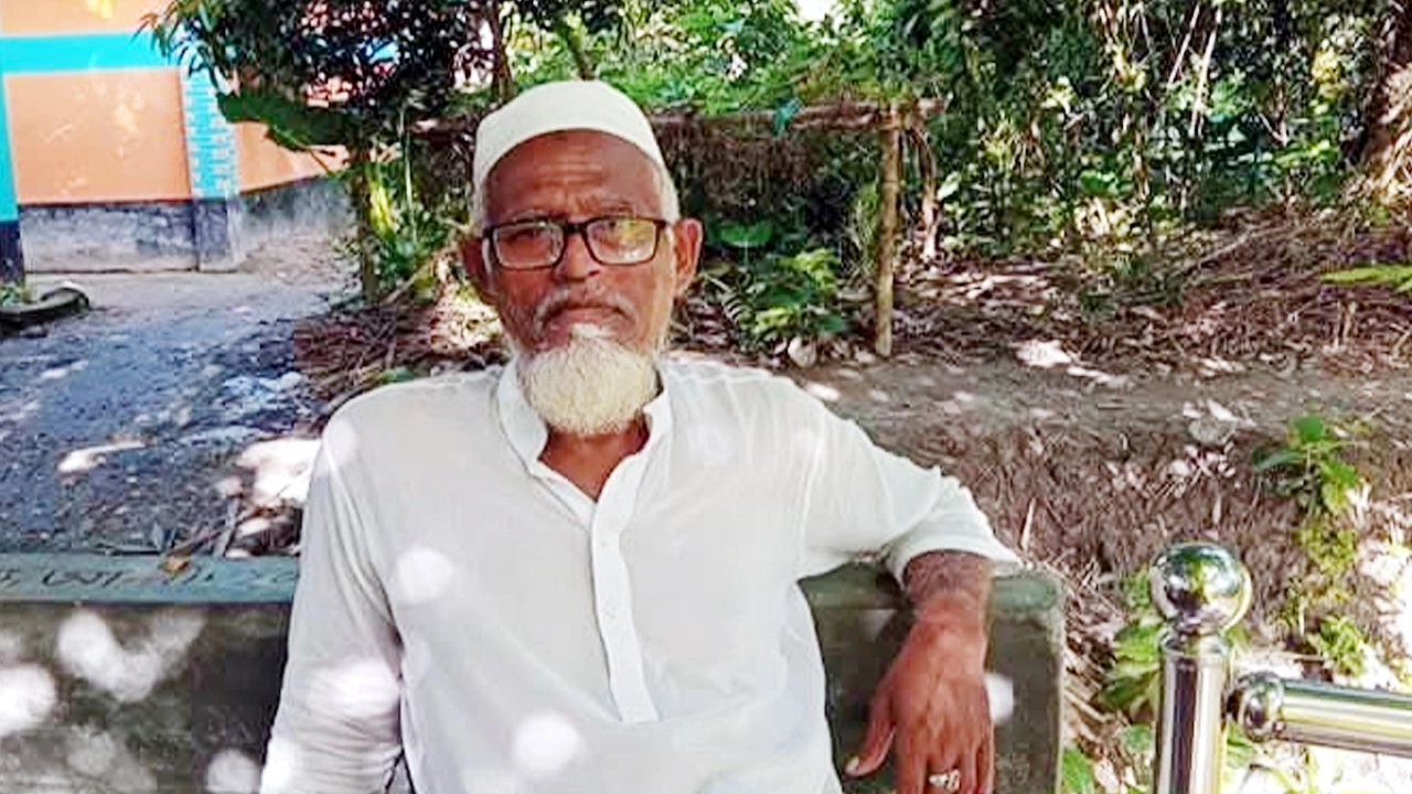 কেশবপুরে বাস চাপায় সাবেক মুক্তিযোদ্ধা কমান্ডার নিহত