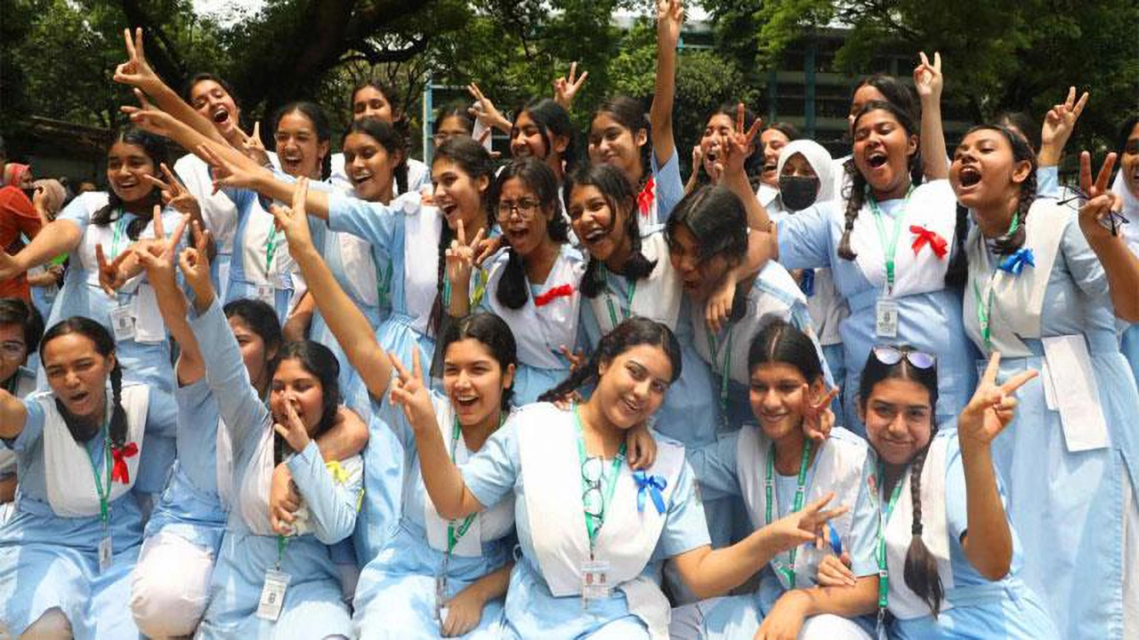 এসএসসি ও সমমানের পরীক্ষার ফল প্রকাশ ১০ আগস্ট